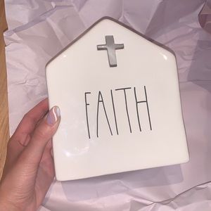 Brand new! Rae Dunn Faith